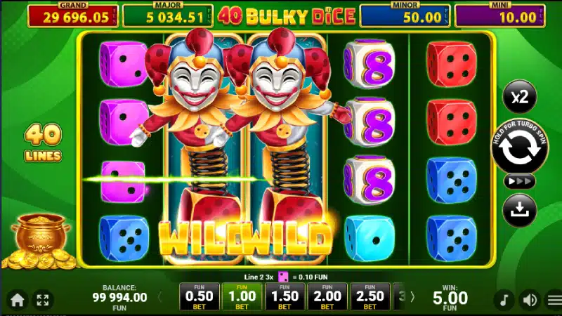 Simbol Wild Expanding în 40 Bulky Dice Golden Coins Link Amusnet